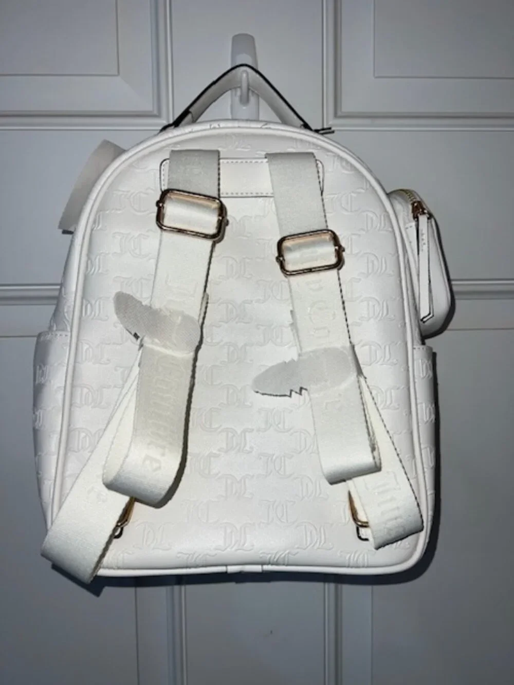 JUICY COUTURE WHITE BACKPACK